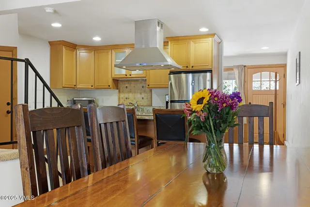 $925,000 | 4192 Spruce Way, Unit 209A, Vail, CO 81657