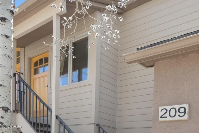 $925,000 | 4192 Spruce Way, Unit 209A, Vail, CO 81657