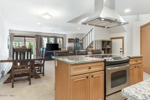 $925,000 | 4192 Spruce Way, Unit 209A, Vail, CO 81657