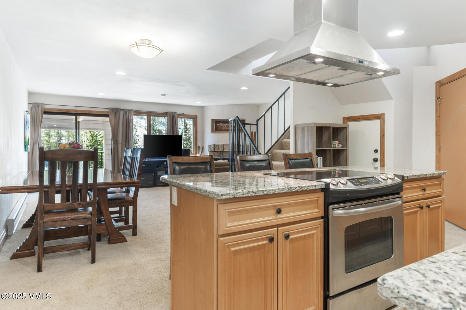 4192 Spruce Way, Unit 209A Vail, CO 81657 - Photo 3 of 25 4192 Spruce Way 209 MLS-2