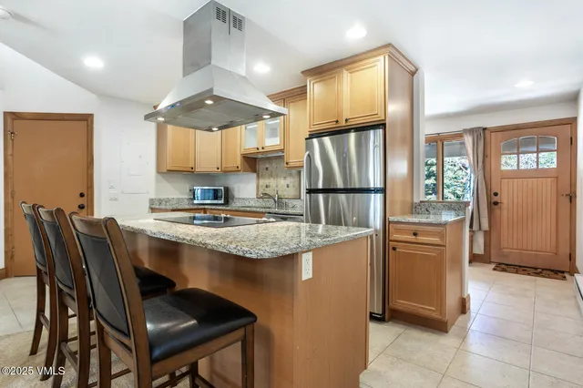 $925,000 | 4192 Spruce Way, Unit 209A, Vail, CO 81657