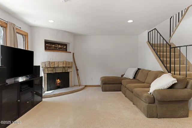 $925,000 | 4192 Spruce Way, Unit 209A, Vail, CO 81657