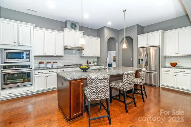 $739,900 | 4012 Crismark Drive, Indian Trail, NC 28079