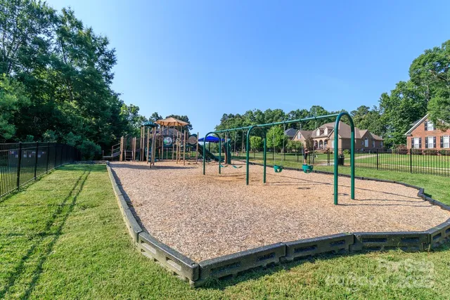 $739,900 | 4012 Crismark Drive, Indian Trail, NC 28079