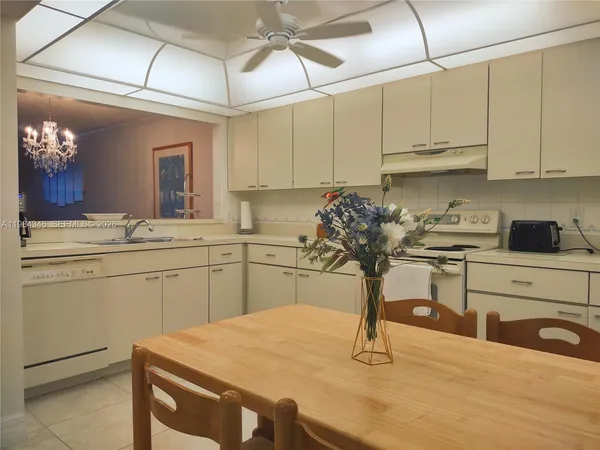 $3,500 | 10200 South Ocean Drive, Unit 504, Jensen Beach, FL 34957