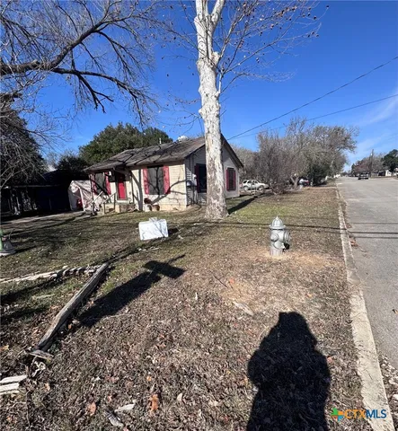 $316,000 | 795 East Mather Street, New Braunfels, TX 78130