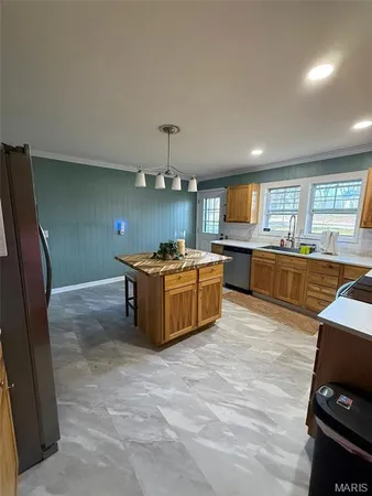 $215,250 | 400 West Missouri, Bland, MO 65014