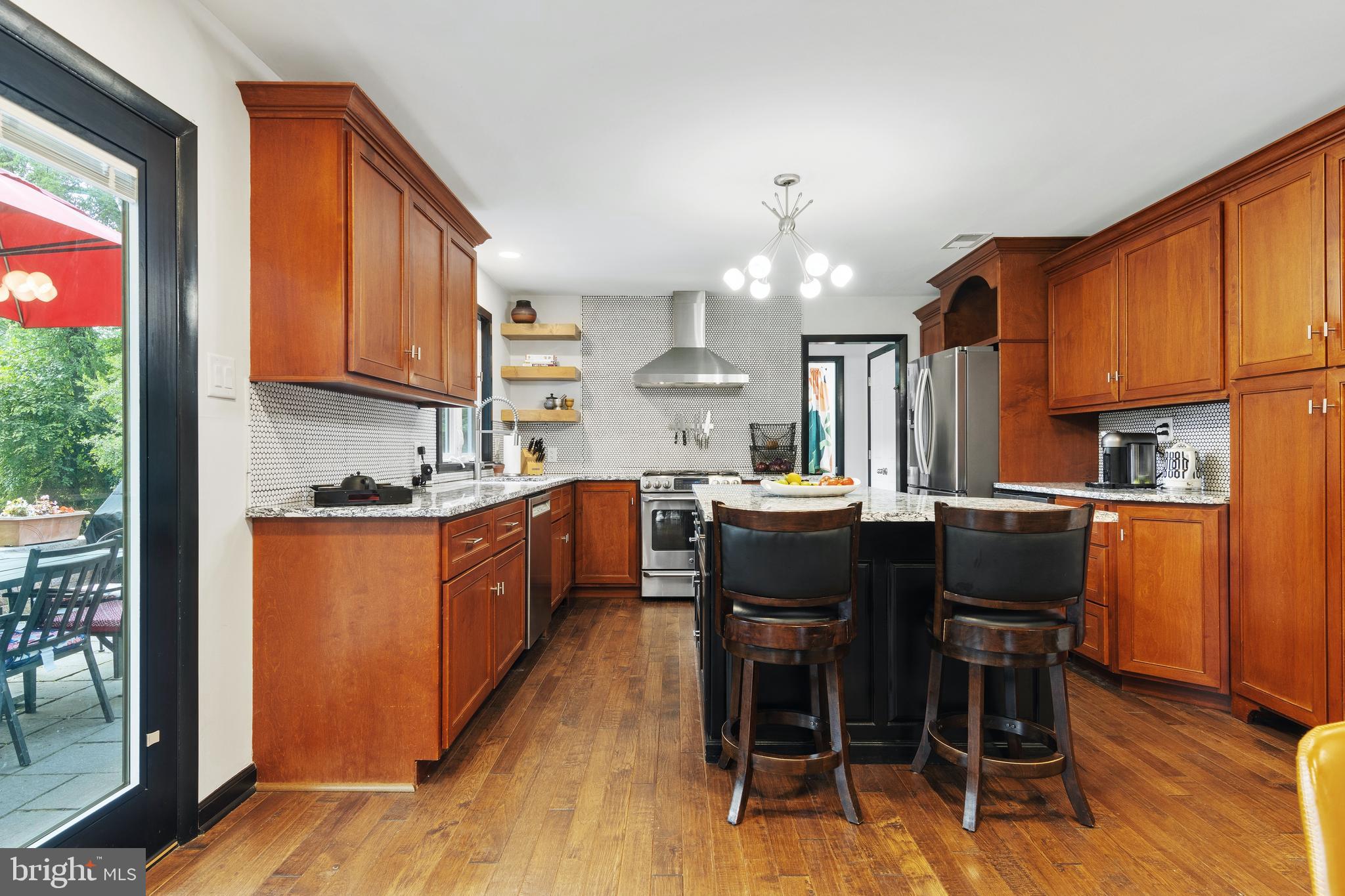 322 East Doe Run Road Kennett Square, PA 19348 - Photo 21 of 57 GREAT KITCHEN!