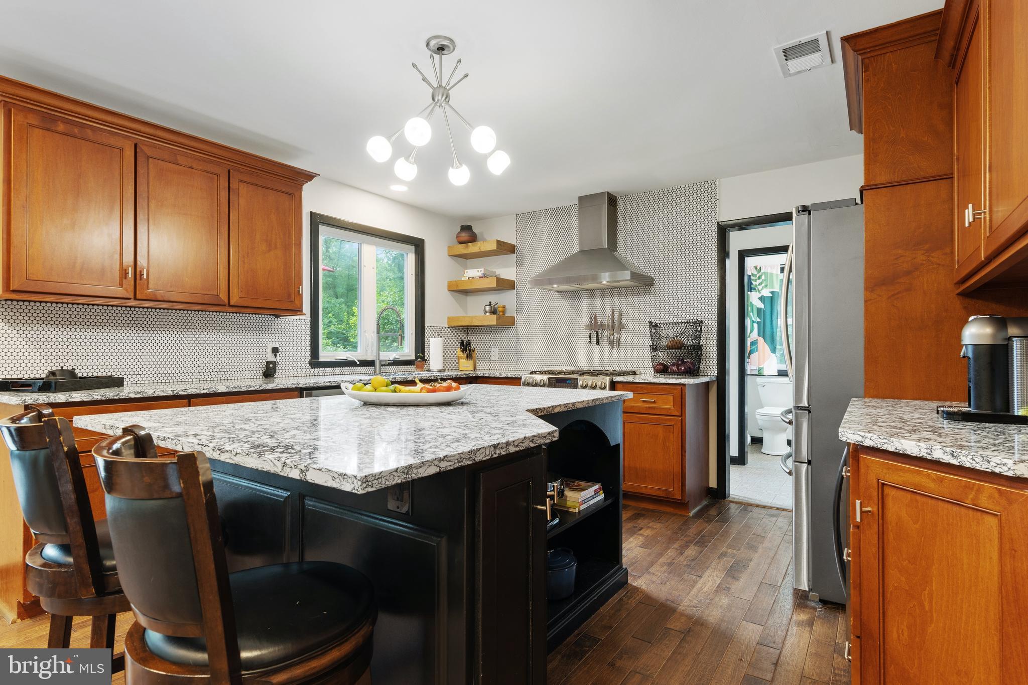322 East Doe Run Road Kennett Square, PA 19348 - Photo 23 of 57 Huge Kitchen Island