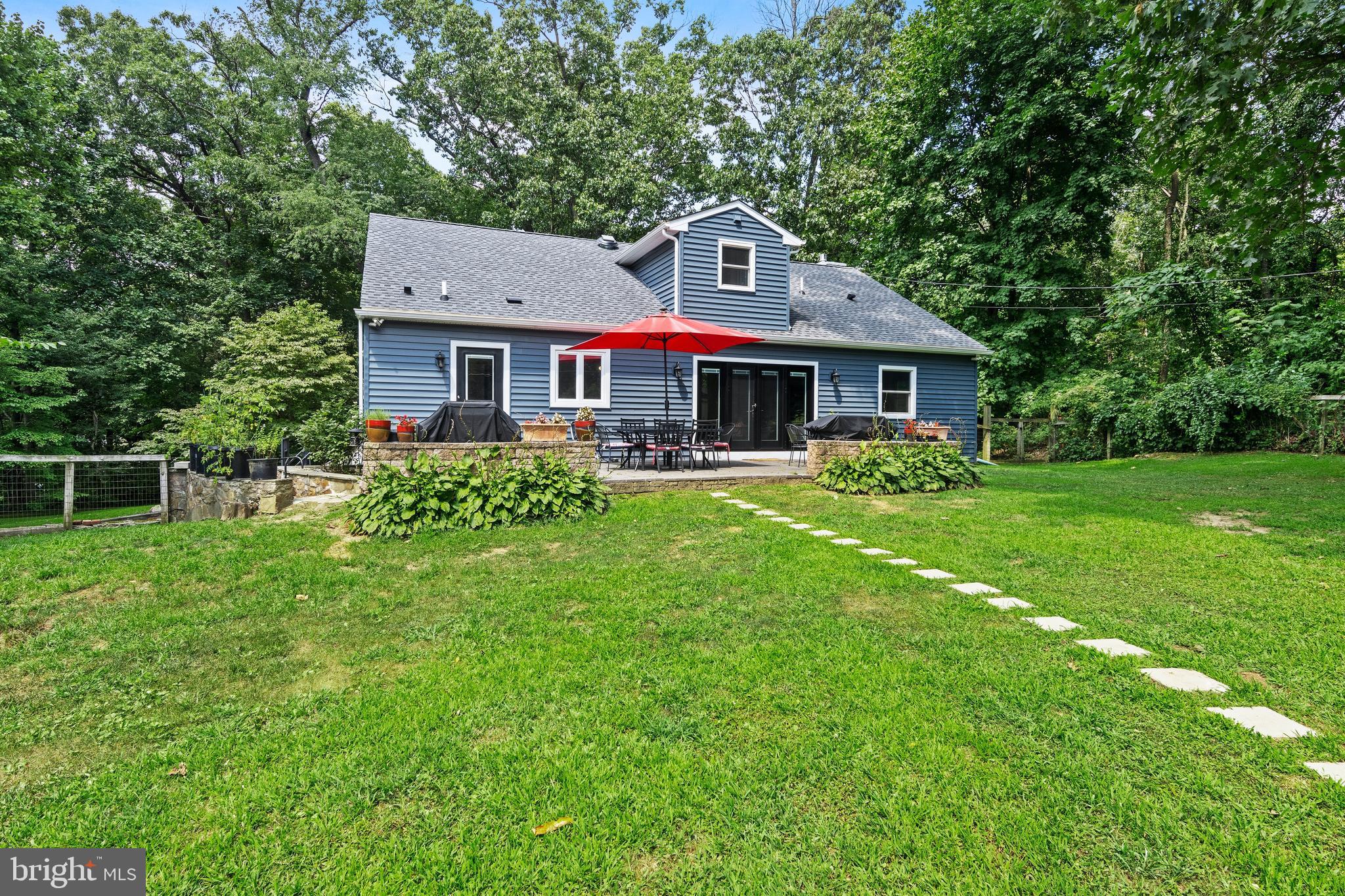322 East Doe Run Road Kennett Square, PA 19348 - Photo 52 of 57 Wonderful level back yard.