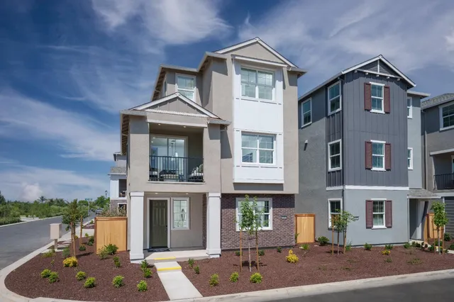 $470,990 | 1127 Bellawood Drive, Galt, CA 95632