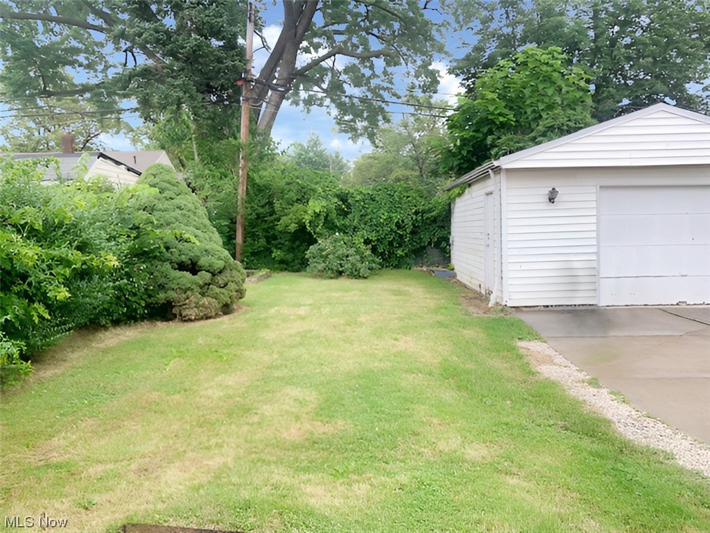 4633 Burleigh Road Cleveland, OH 44125 - Photo 25 of 26 Backyard