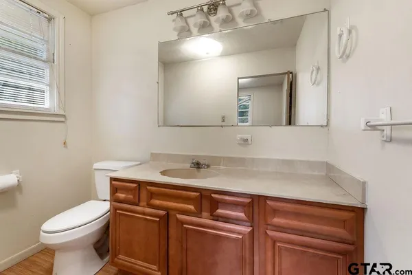 $195,000 | 1904 West Pinecrest Drive, Marshall, TX 75670