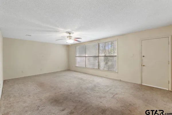 $195,000 | 1904 West Pinecrest Drive, Marshall, TX 75670