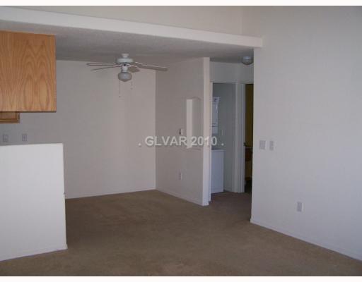 4730 East Craig Road, Unit 2095 Las Vegas, NV 89115 - Photo 7 of 14 Dining Room.