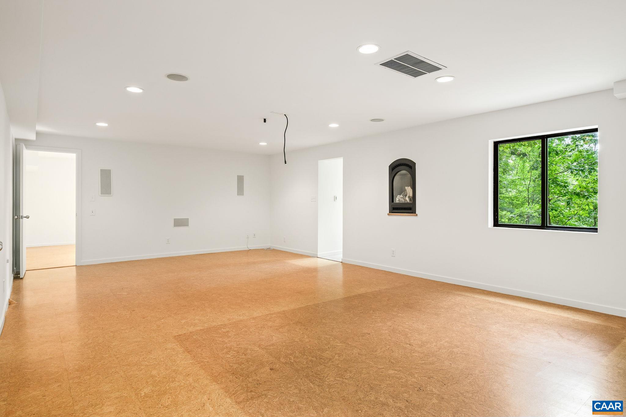 428 Rookwood Drive Charlottesville, VA 22903 - Photo 31 of 36 Gallery Image 31