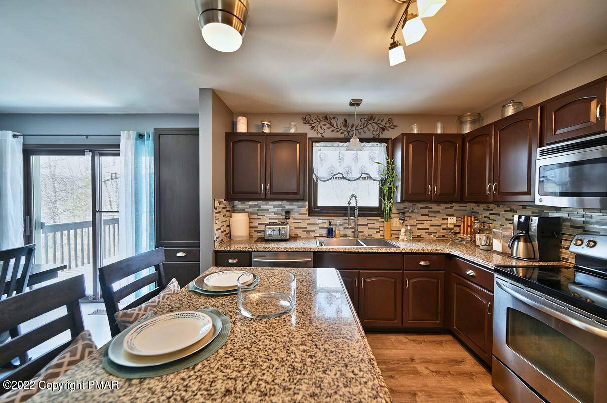 5049 Pine Ridge Road East Stroudsburg, PA 18302 - Photo 24 of 81 Photo 26