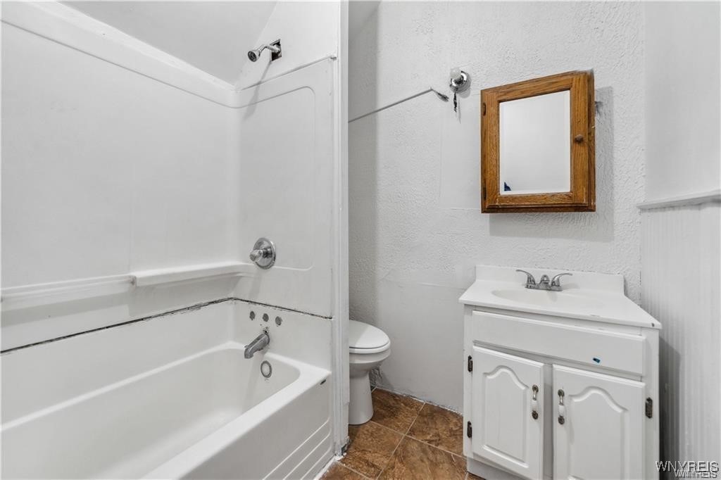 340 Rhode Island Street Buffalo, NY 14213 - Photo 21 of 25