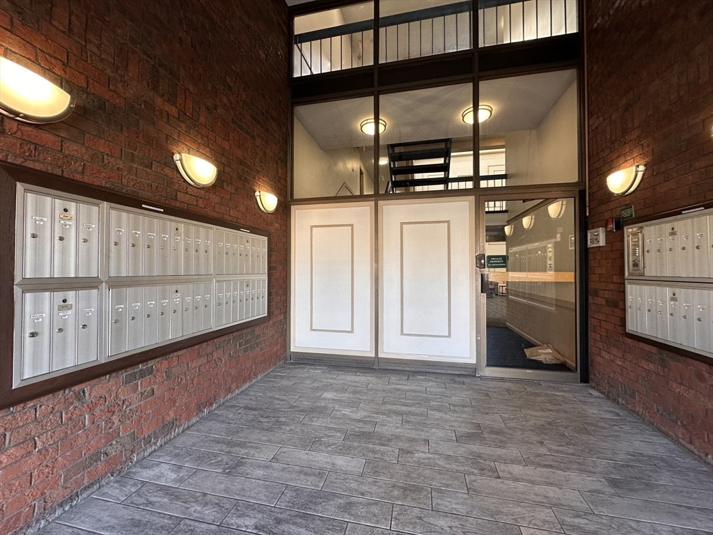 750 Farm Road, Unit 115 Marlborough, MA 01752 - Photo 4 of 22