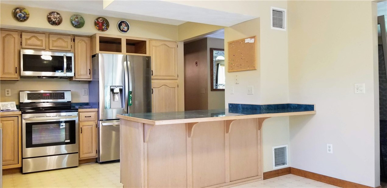 266 Hill Farm Road Coventry, RI 02816 - Photo 8 of 22