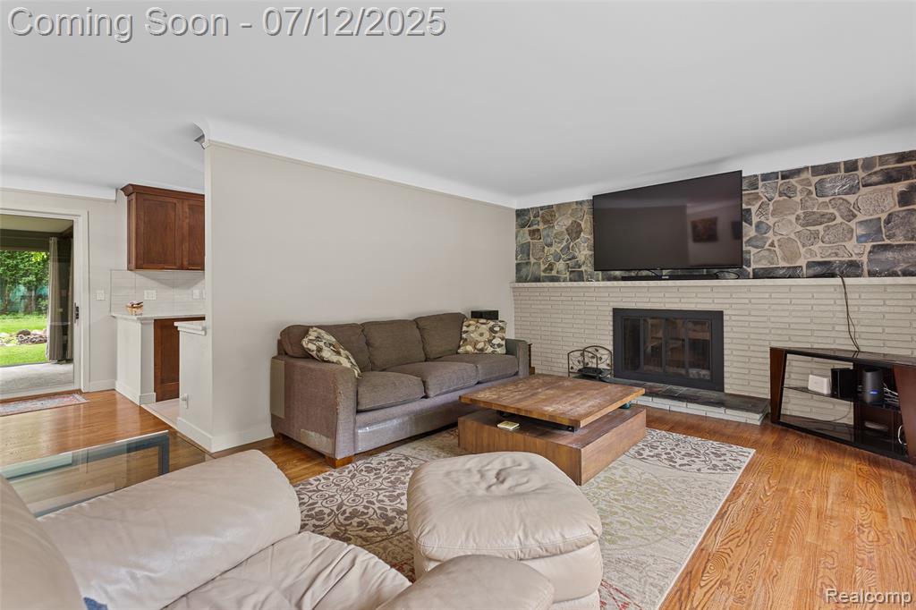 36357 Paddleford Road Farmington Hills, MI 48331 - Photo 12 of 35