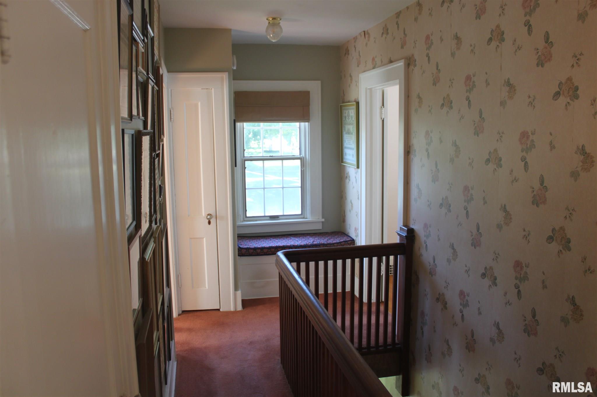 2647 Middle Road Davenport, IA 52803 - Photo 27 of 28 Gallery Image 27