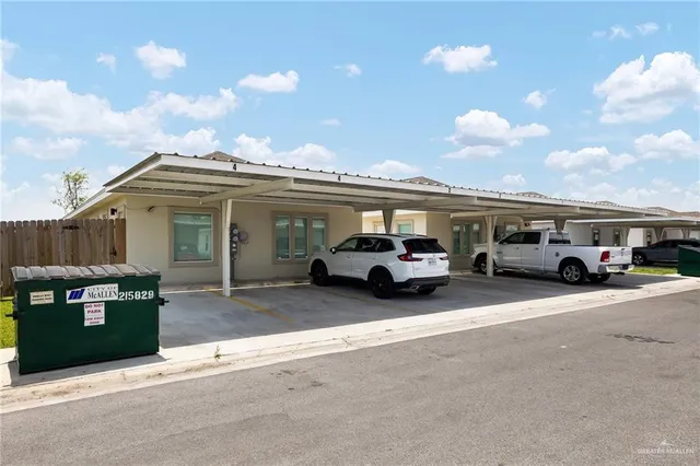 $1,200 | 5708 Puffin Avenue, Unit 3, Mission, TX 78573