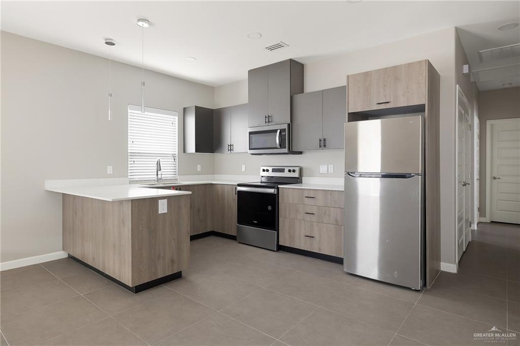 5708 Puffin Avenue, Unit 3 Mission, TX 78573 - Photo 5 of 14