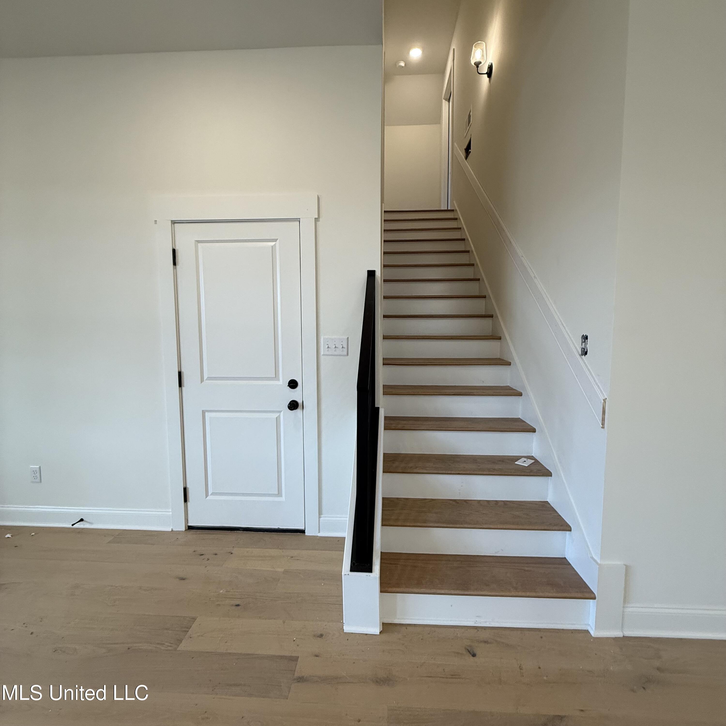 423 Sunflower Street Nesbit, MS 38651 - Photo 21 of 33 Cleveland