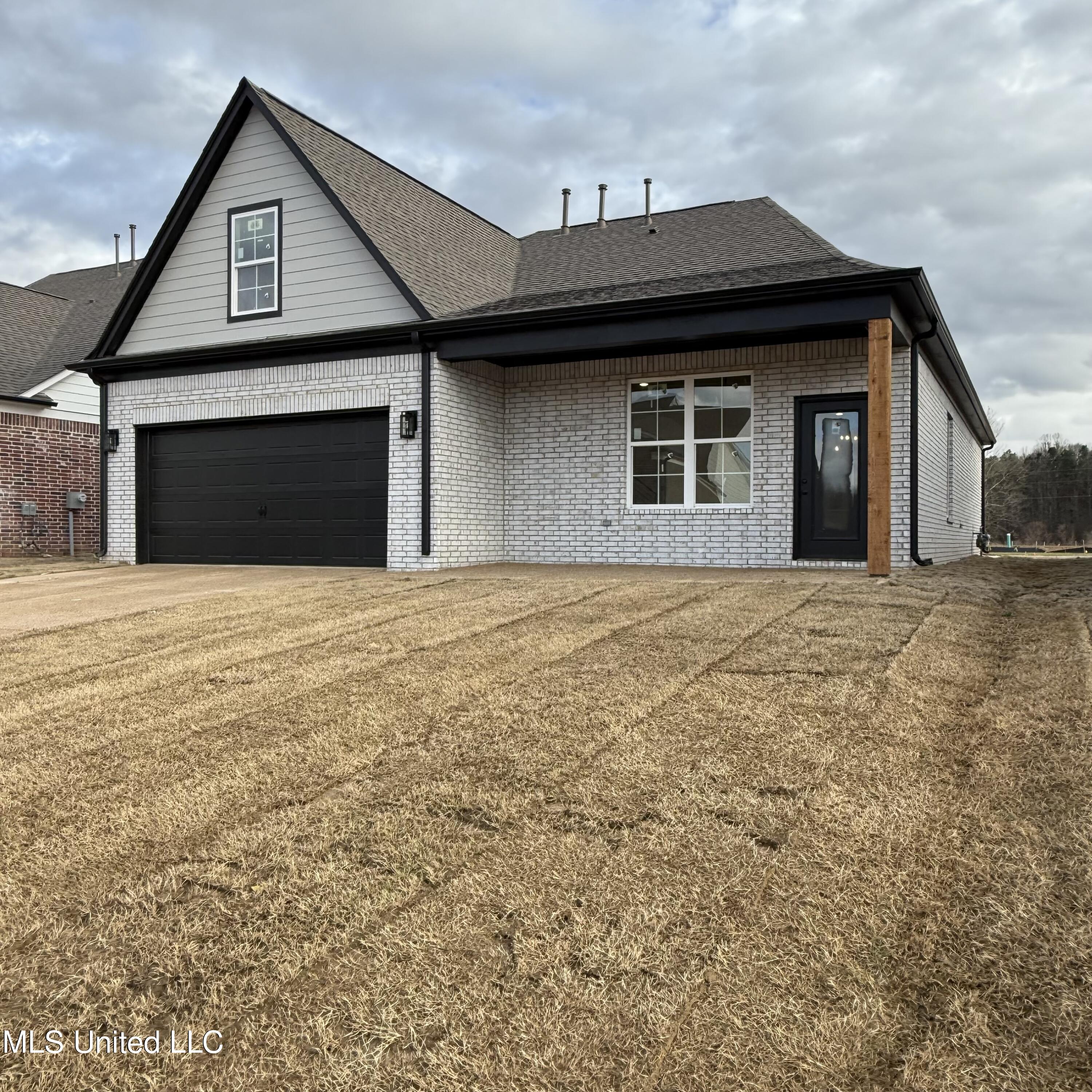 423 Sunflower Street Nesbit, MS 38651 - Photo 33 of 33 Cleveland