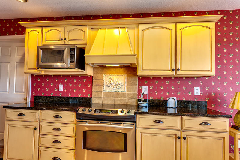 8328 Cliff Ridge Court Corryton, TN 37721 - Photo 16 of 39 8328 Kitchen 4