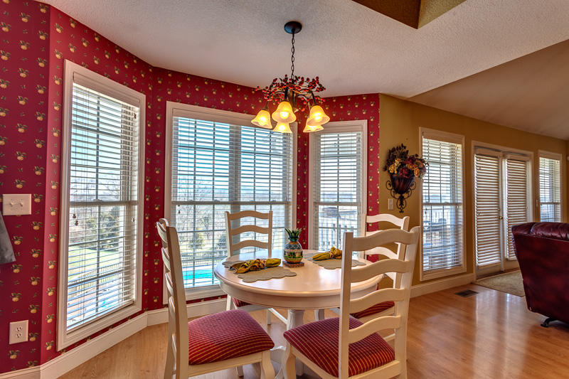 8328 Cliff Ridge Court Corryton, TN 37721 - Photo 17 of 39 8328 Breakfast Nook