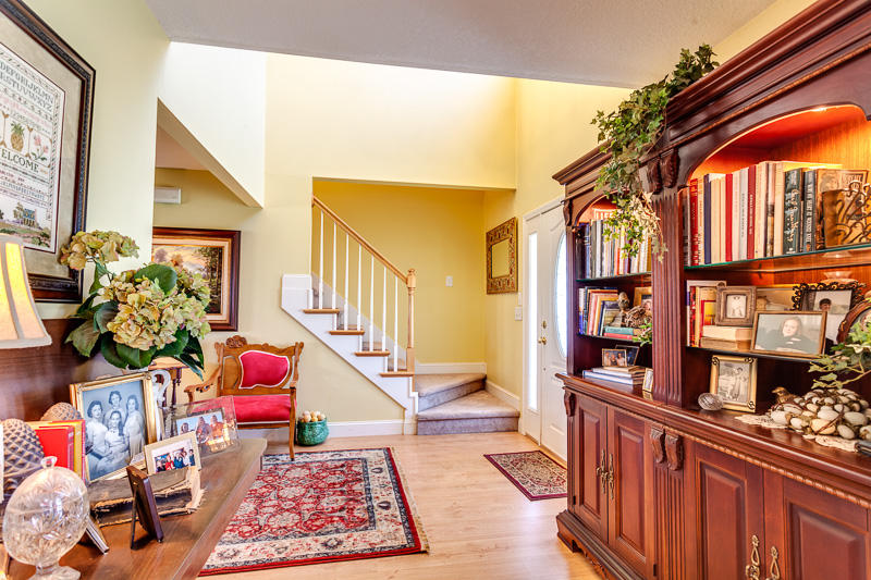 8328 Cliff Ridge Court Corryton, TN 37721 - Photo 22 of 39 8328 Entry 2