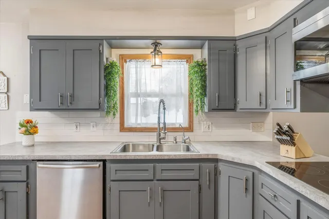 $279,900 | 257 3rd Avenue North, Sartell, MN 56377