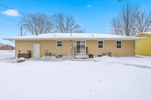 $279,900 | 257 3rd Avenue North, Sartell, MN 56377