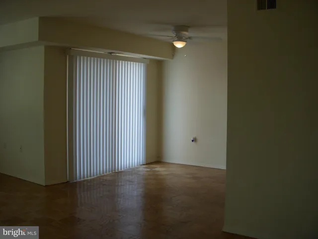 $1,365 | 125 I Clubhouse Drive Southwest, Unit 8, Leesburg, VA 20175