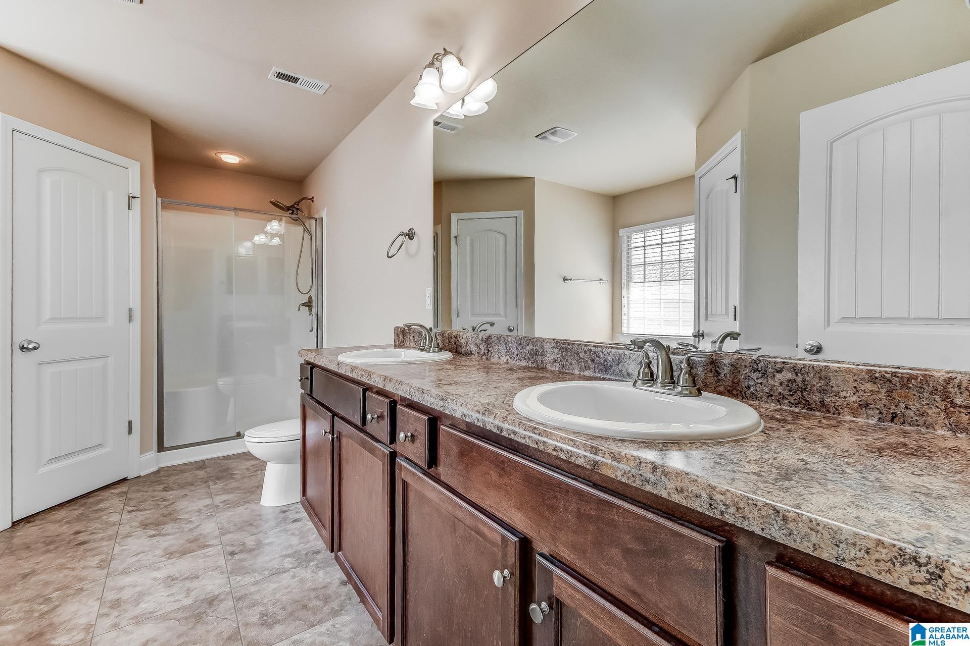 313 Golden Meadows Place Alabaster, AL 35007 - Photo 9 of 16
