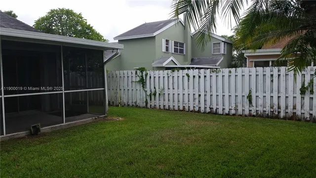 $2,950 | 11071 Southwest 11th Place, Unit 124, Davie, FL 33324