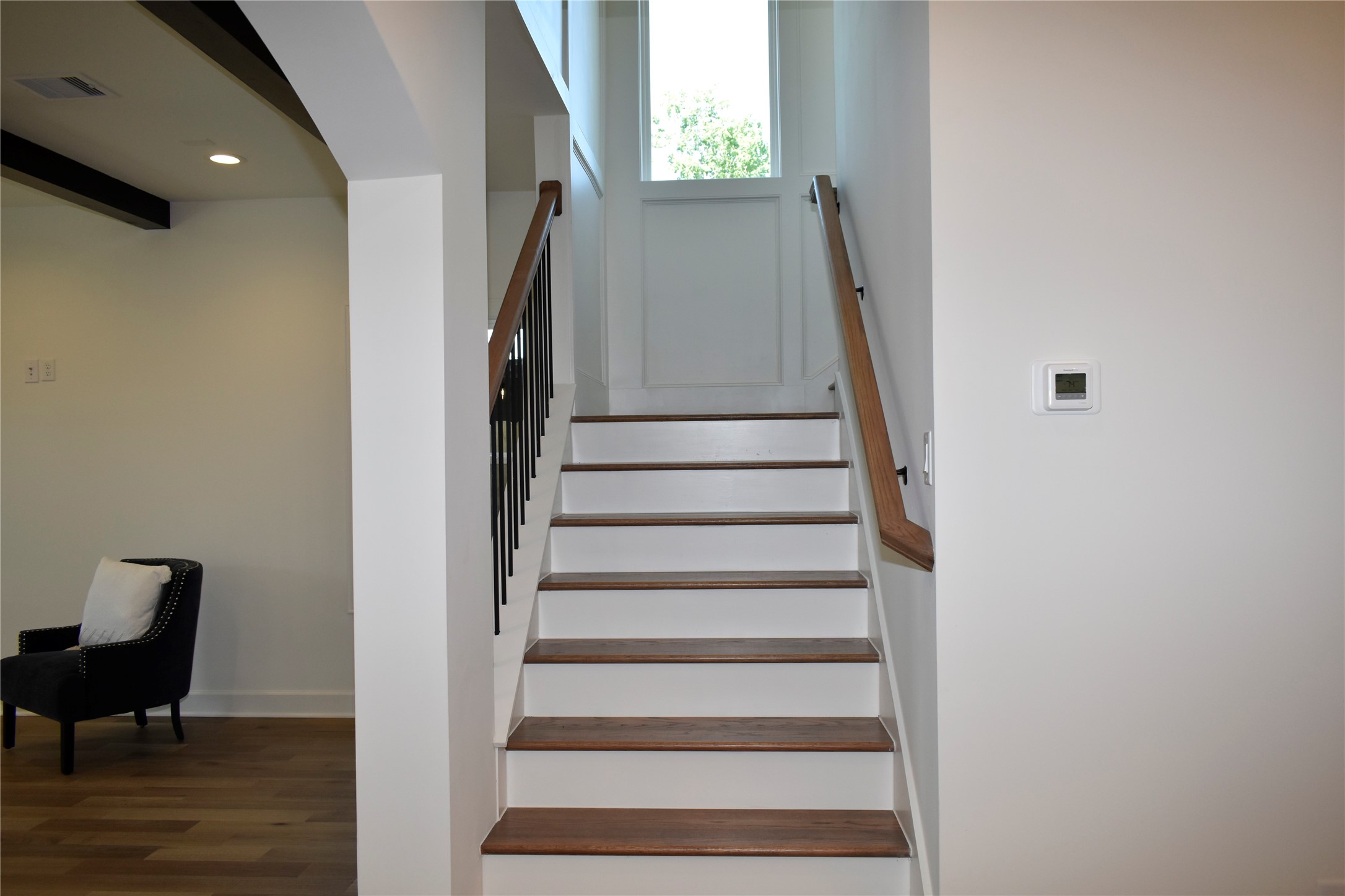 4804 Wilmington Street Houston, TX 77033 - Photo 17 of 47 Stairs to second floor