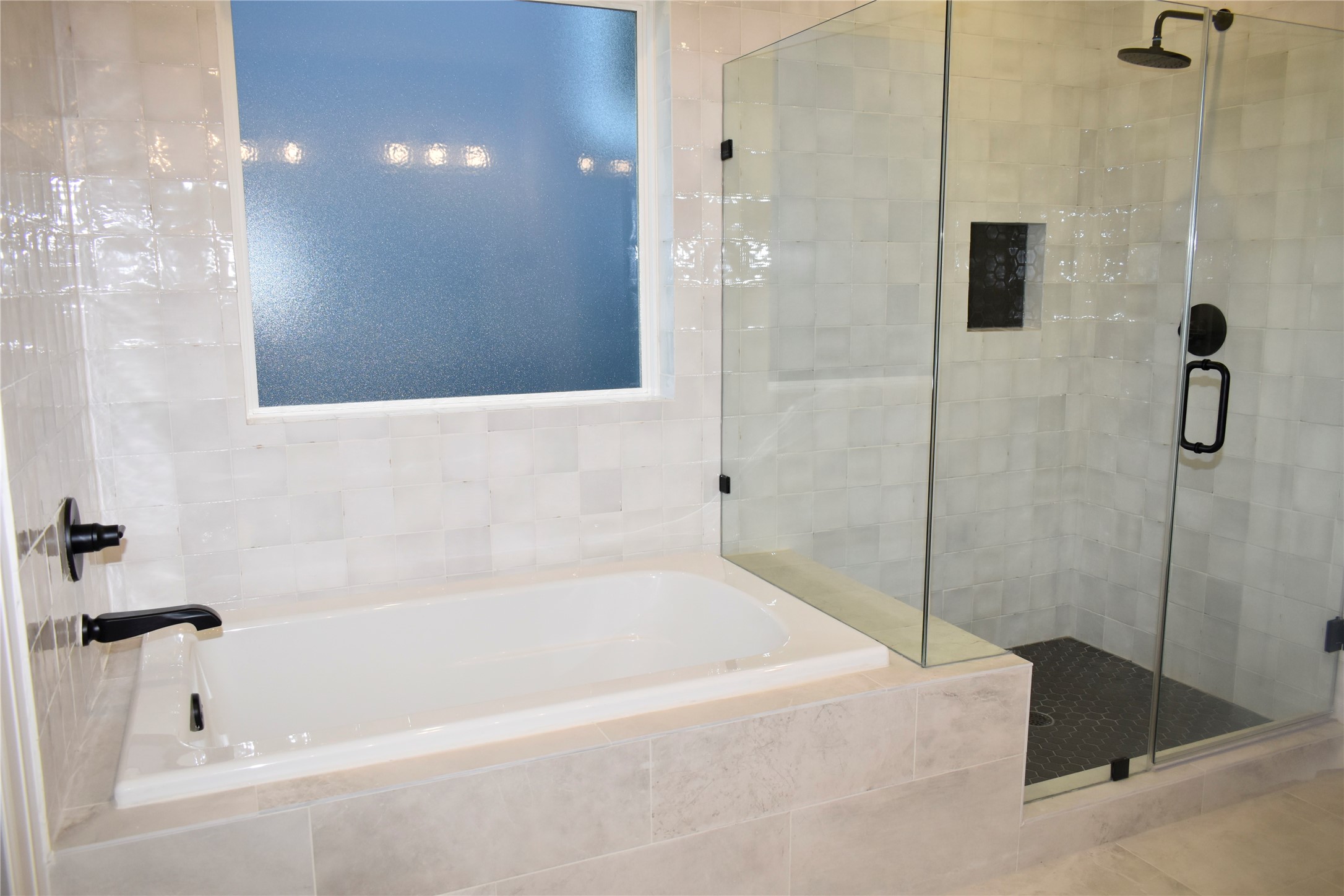 4804 Wilmington Street Houston, TX 77033 - Photo 33 of 47 beautiful ceramic tile