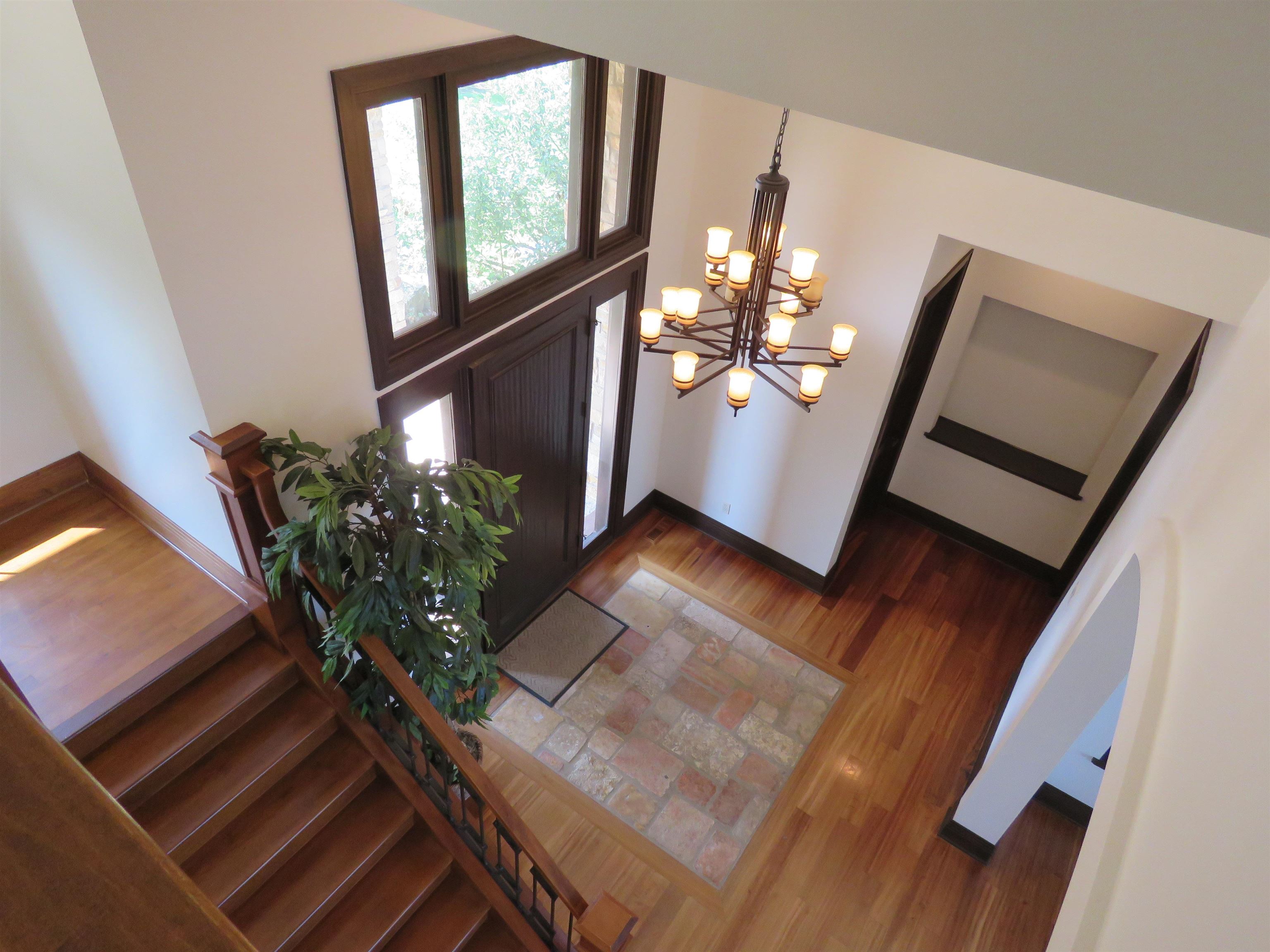 9090 North Range Line Road River Hills, WI 53217 - Photo 34 of 46 Gallery Image 34