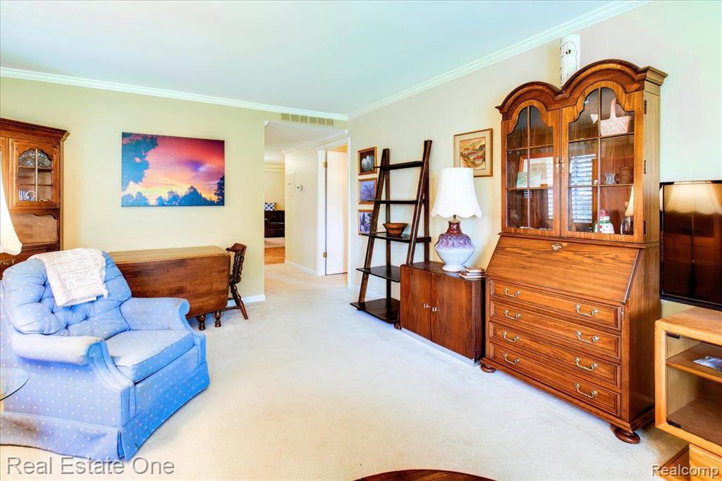 951 Wexford Way Rochester Hills, MI 48307 - Photo 11 of 46