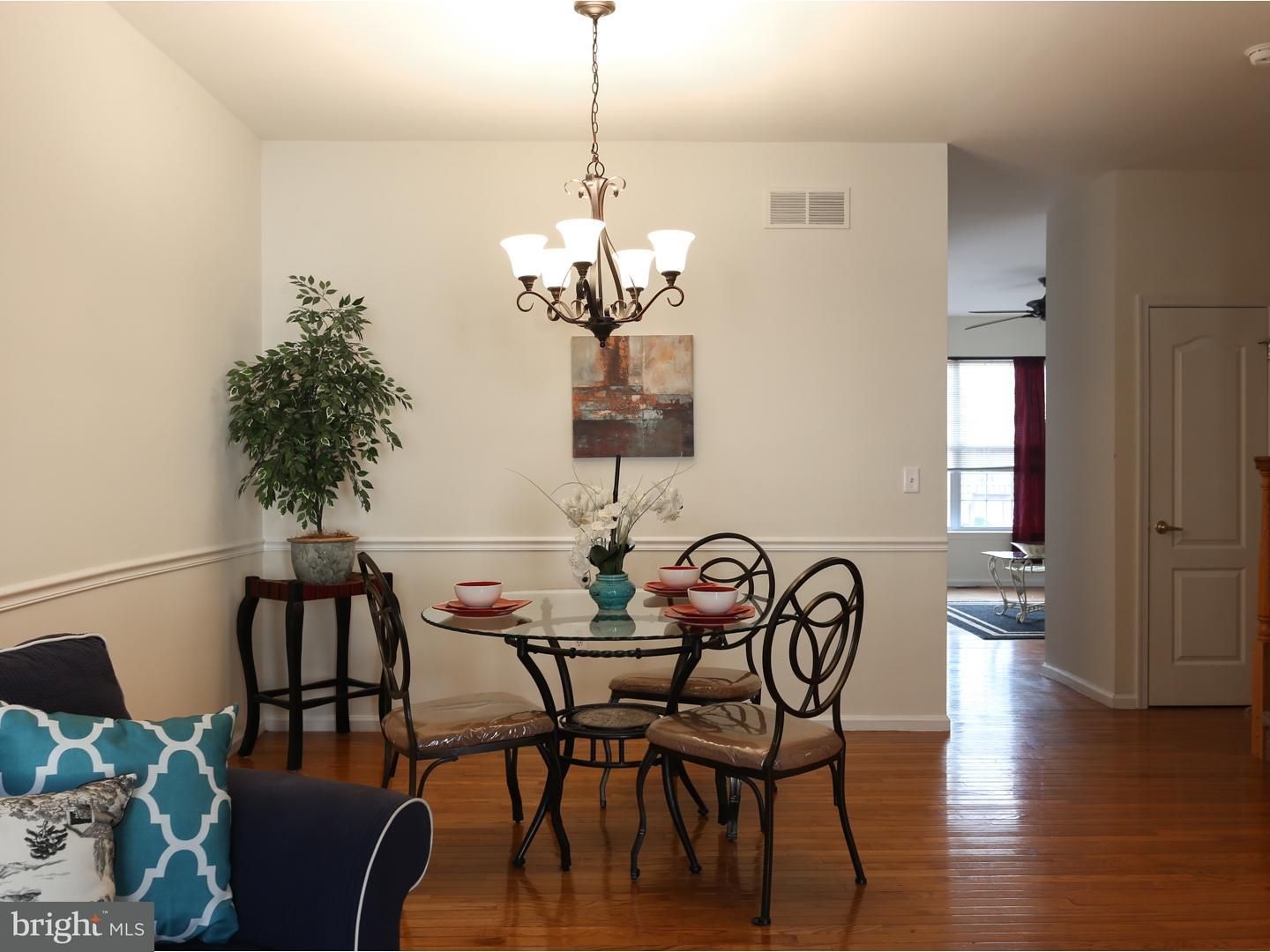 104 Castleton Road Delran, NJ 08075 - Photo 3 of 25