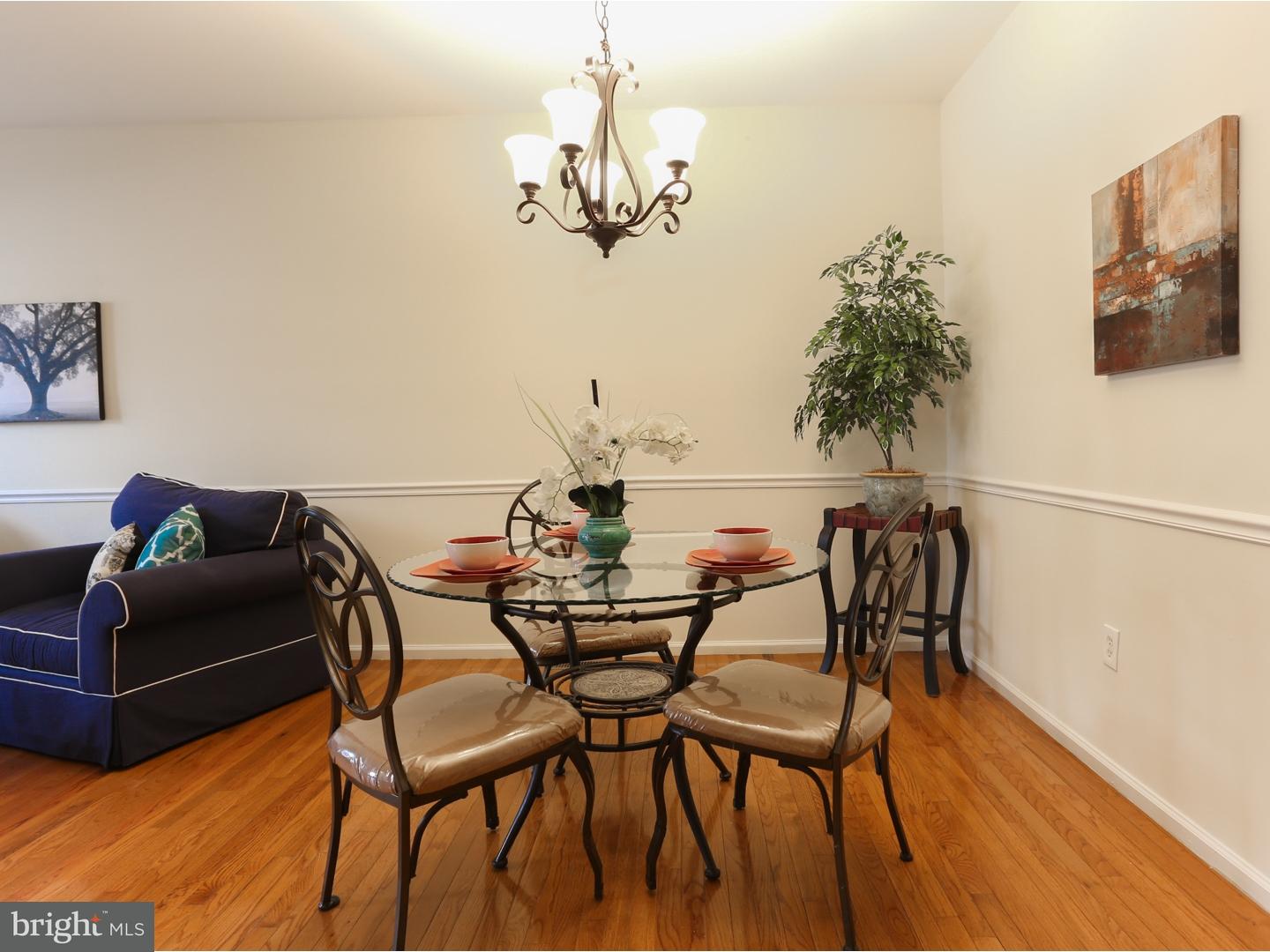 104 Castleton Road Delran, NJ 08075 - Photo 4 of 25