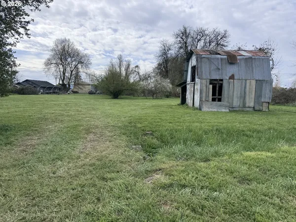 $265,000 | 90640 Link Road, Eugene, OR 97402