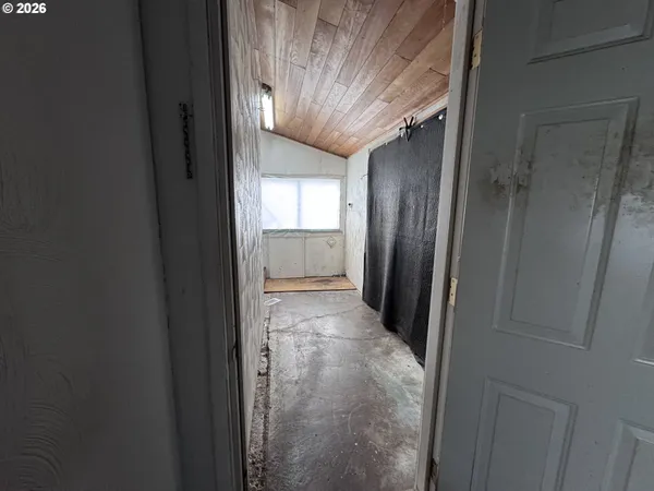 $265,000 | 90640 Link Road, Eugene, OR 97402