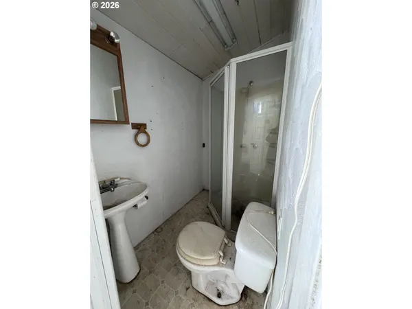 $265,000 | 90640 Link Road, Eugene, OR 97402