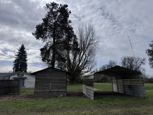 $265,000 | 90640 Link Road, Eugene, OR 97402