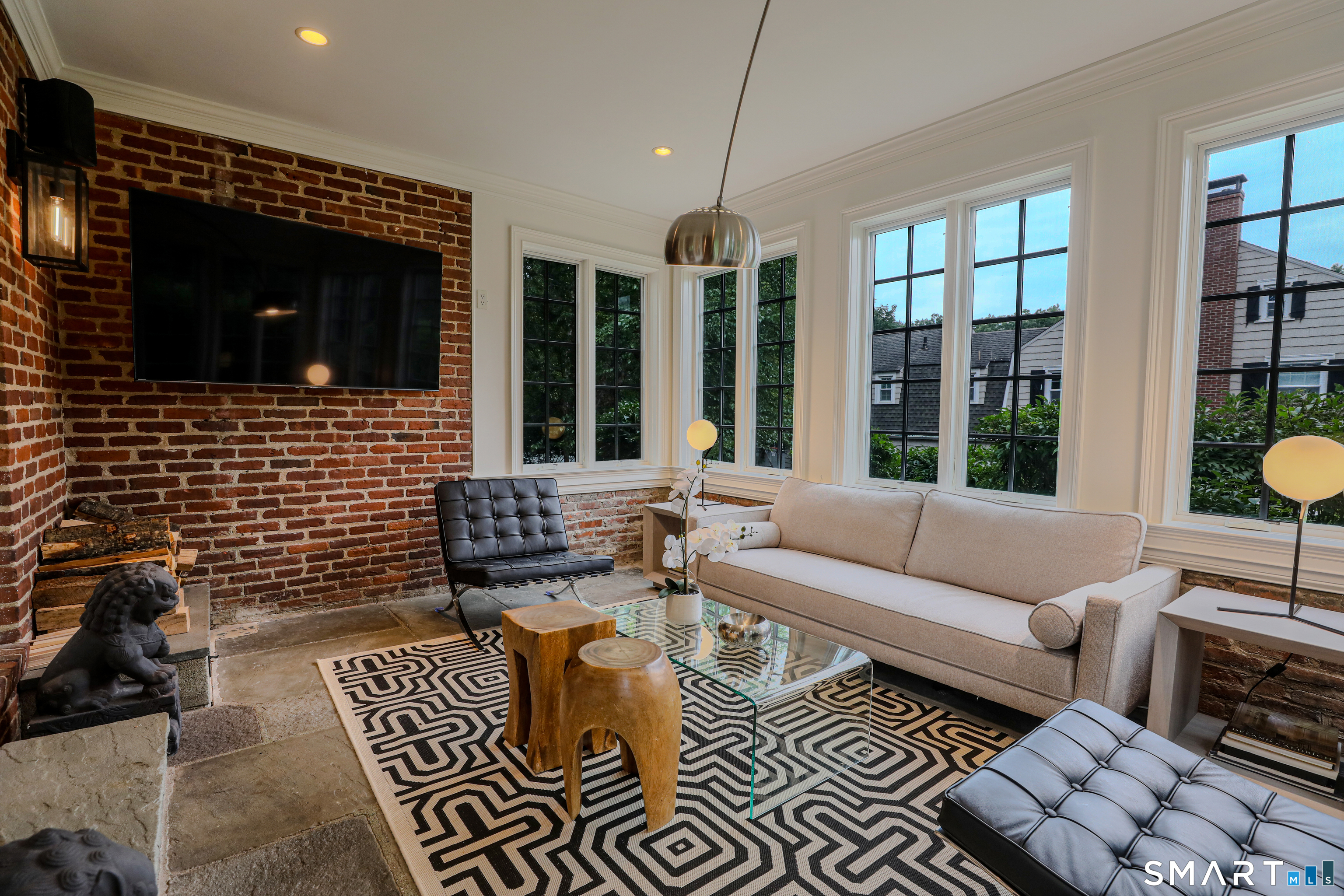 53 Belknap Road West Hartford, CT 06117 - Photo 15 of 39 Gallery Image 15