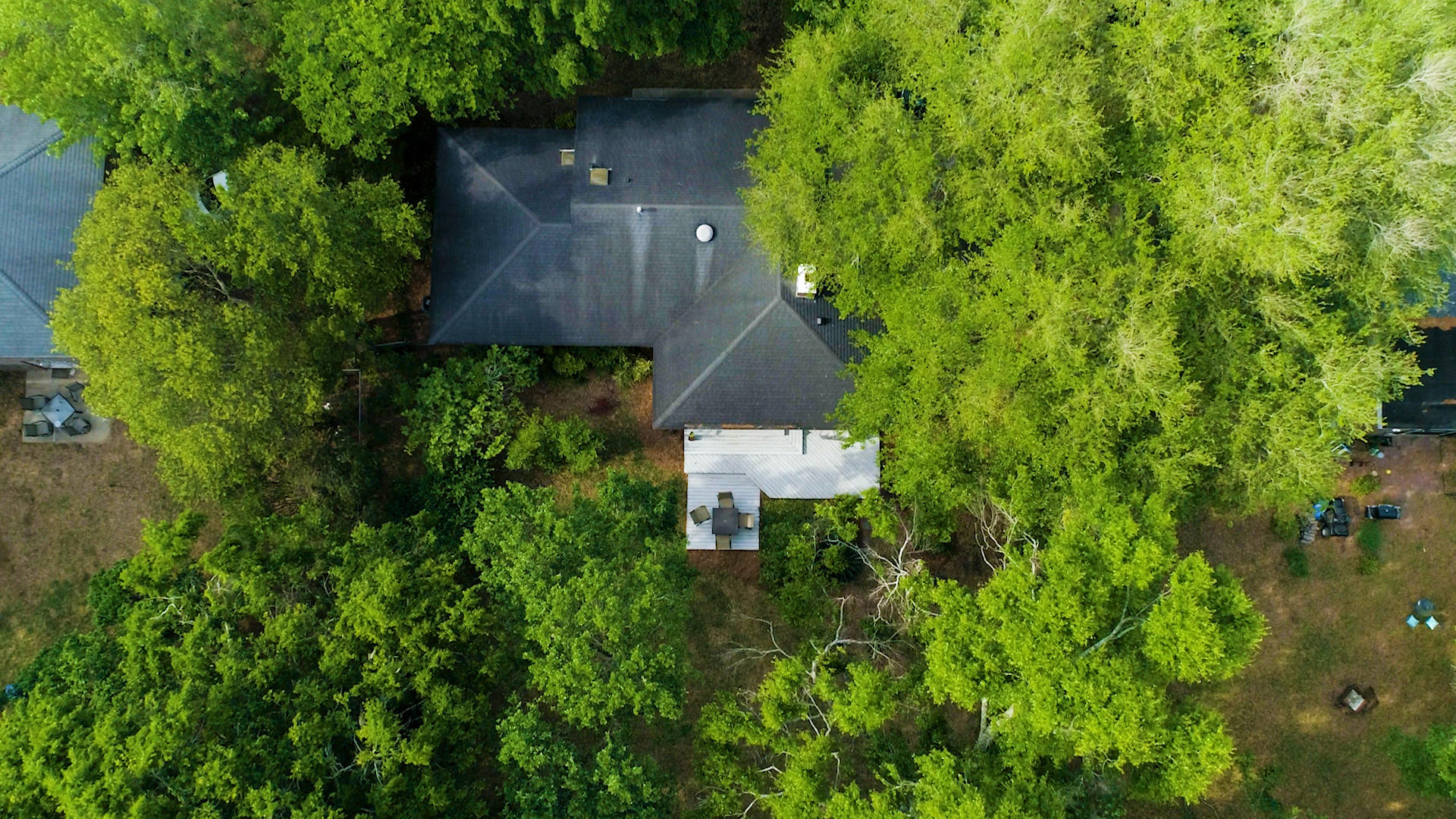 711 Waterloo Street Charleston, SC 29412 - Photo 22 of 23 711 Waterloo Drone 1
